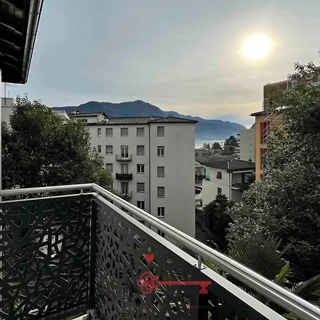Sofia X 6pax 5min Station -by Easylife Swiss Apartament